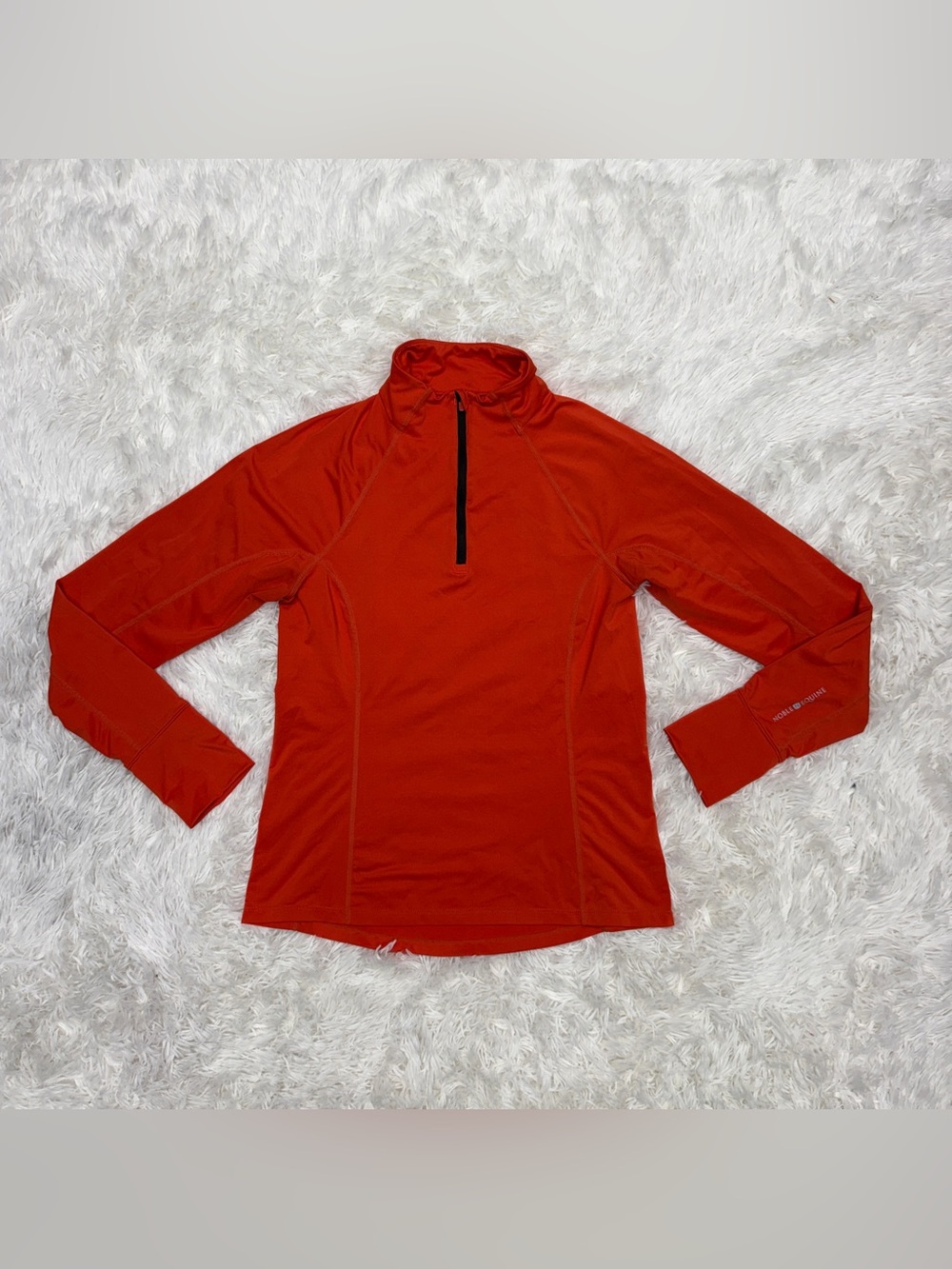 Women’s Medium Red Noble Equine Long Sleeve Horseback Riding Sunshirt. Good Cond